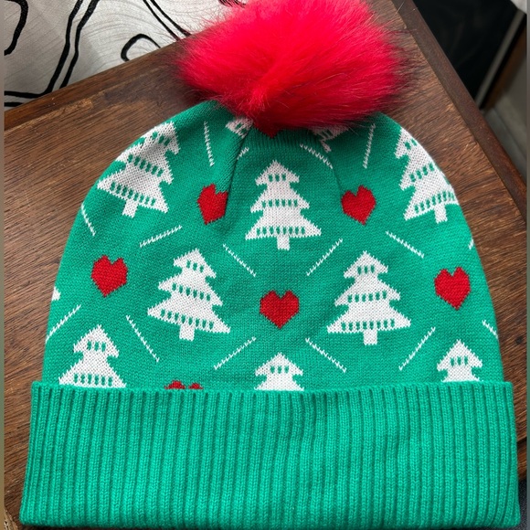 Top it off Katie Beanie Christmas hat - Picture 6 of 6